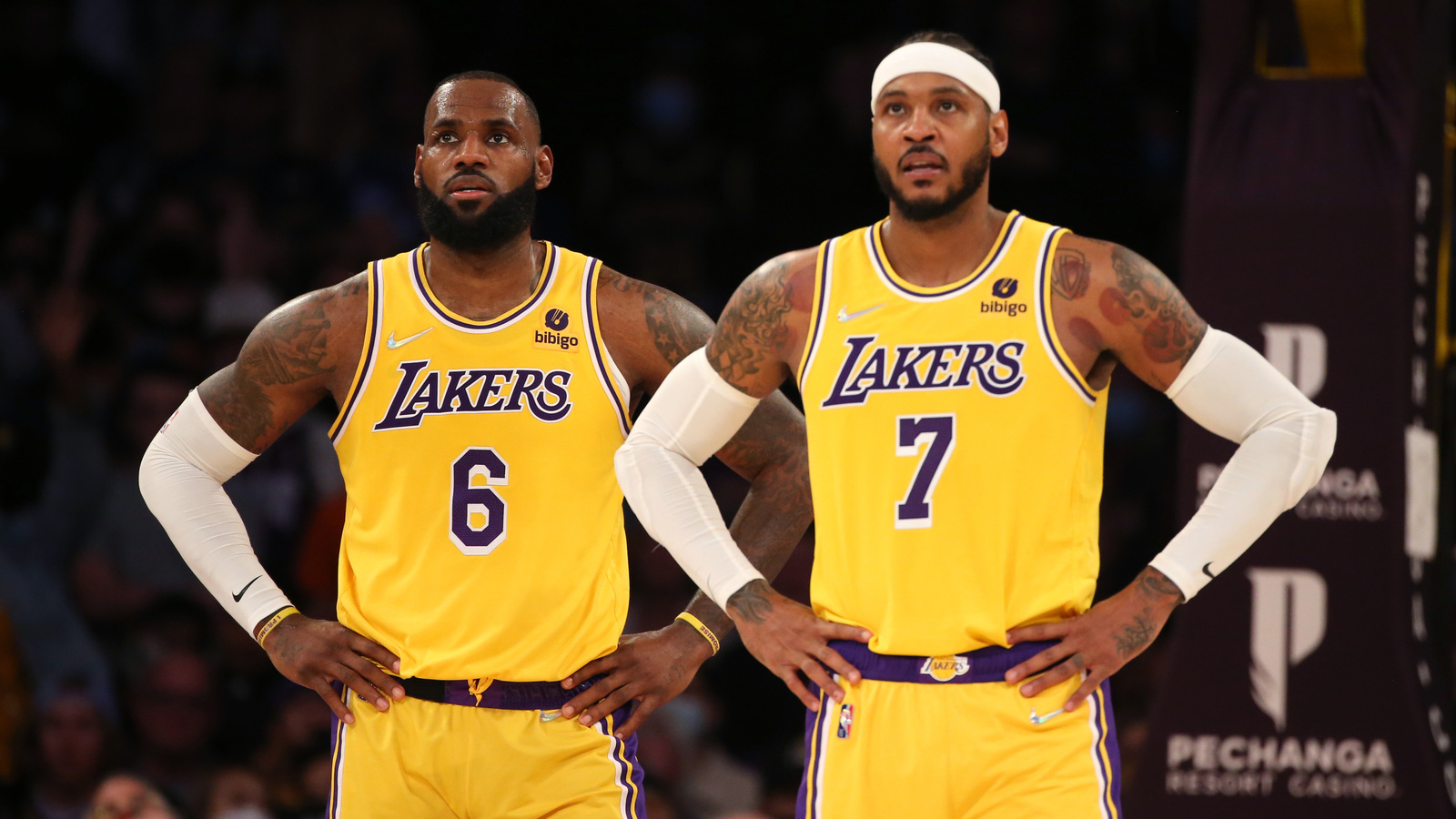 Carmelo Anthony's decision leaves LeBron James as final active player from iconic draft class