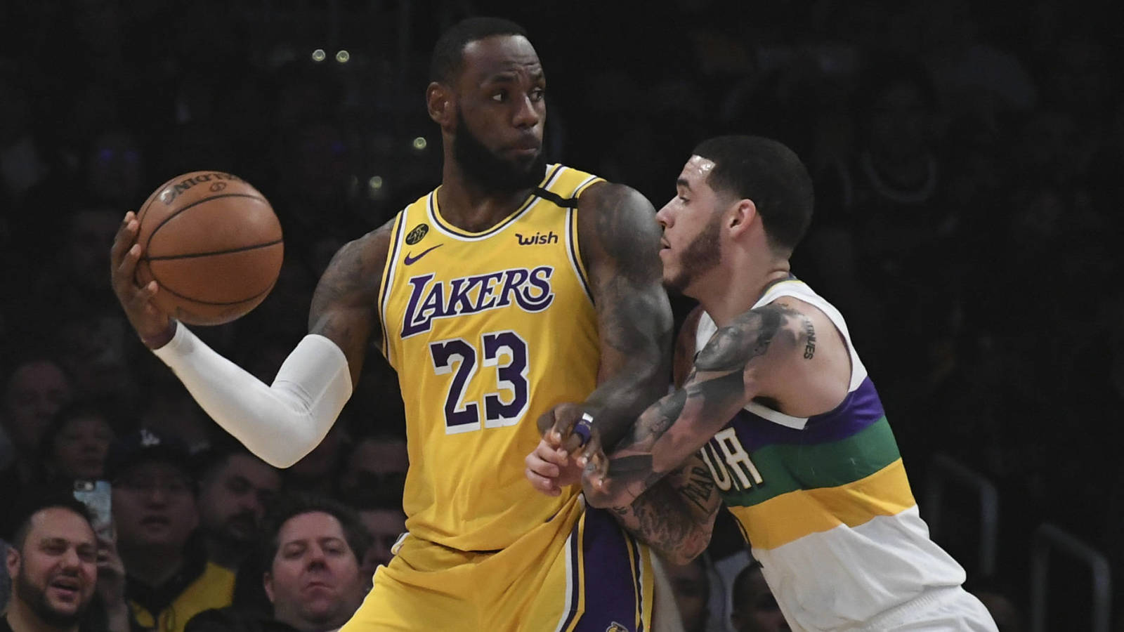 Lebron James Snacks On Red Vines Licorice At End Of Win Yardbarker