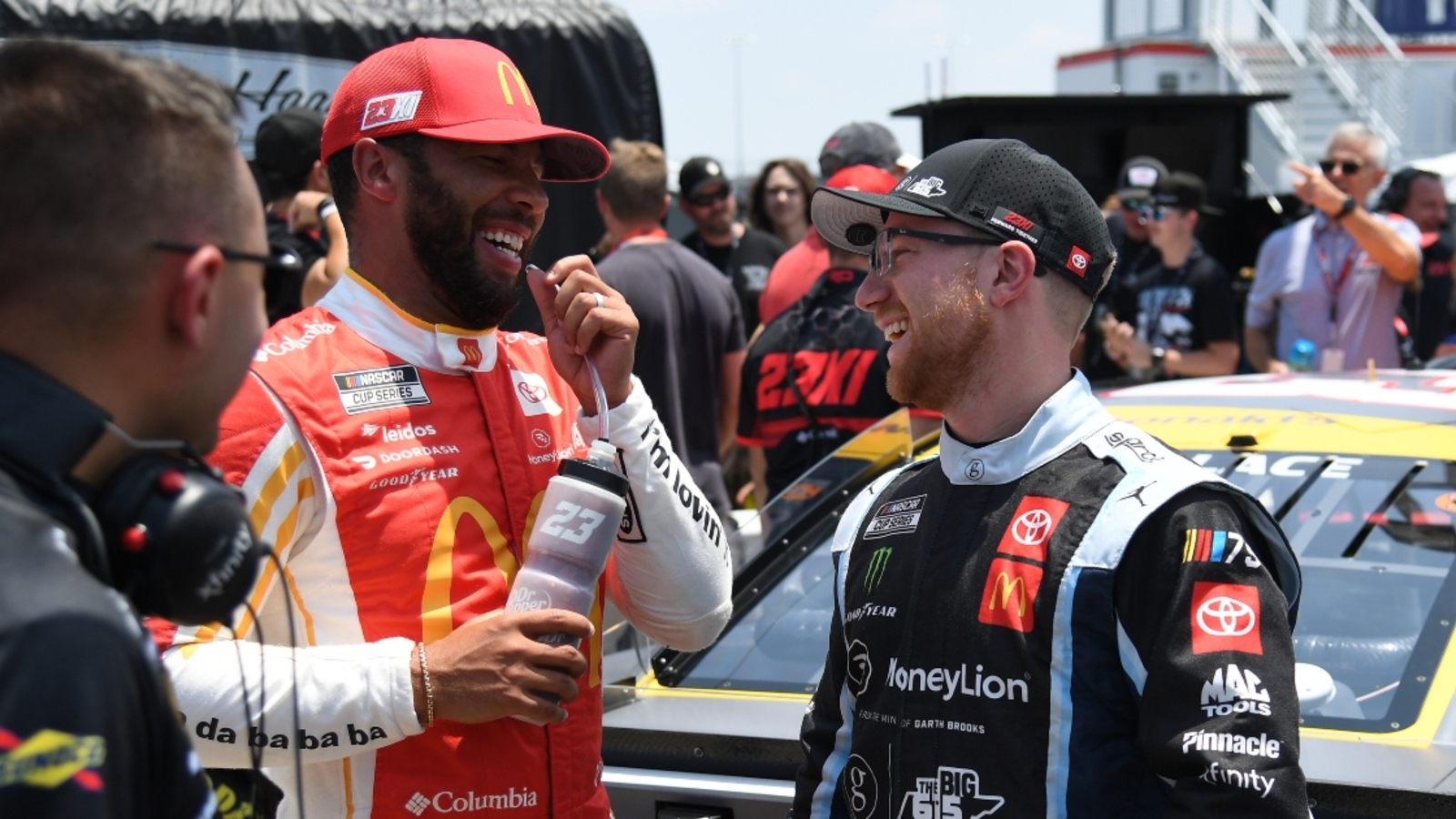 Kevin Harvick sounds off on impact NASCAR vs. 23XI lawsuit has on Tyler Reddick, Bubba Wallace