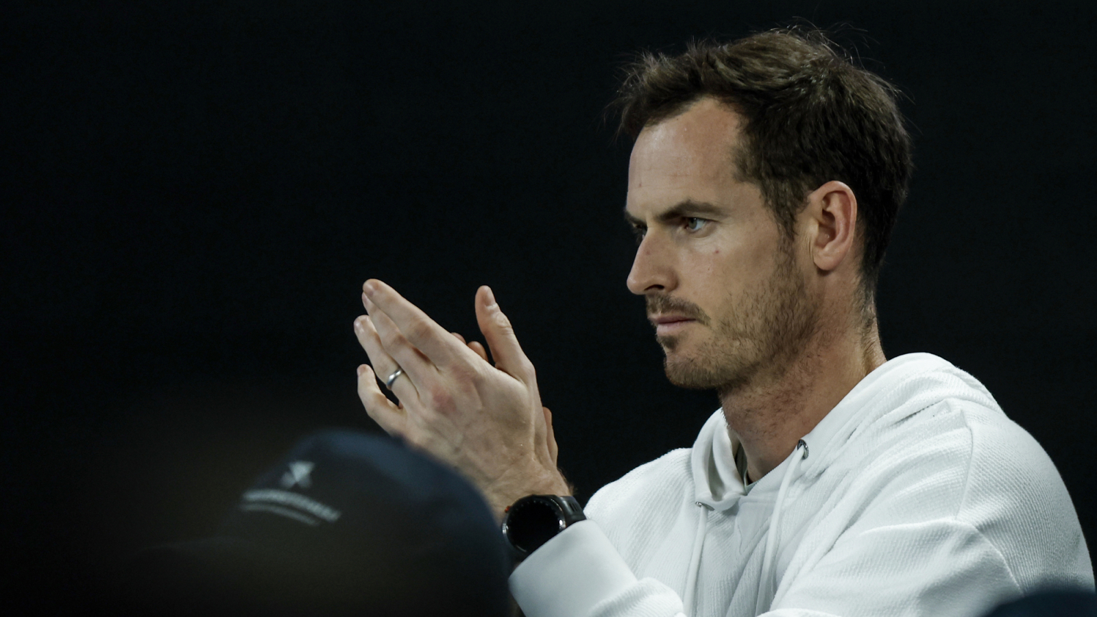 Report: Andy Murray's hotel suffer massive losses