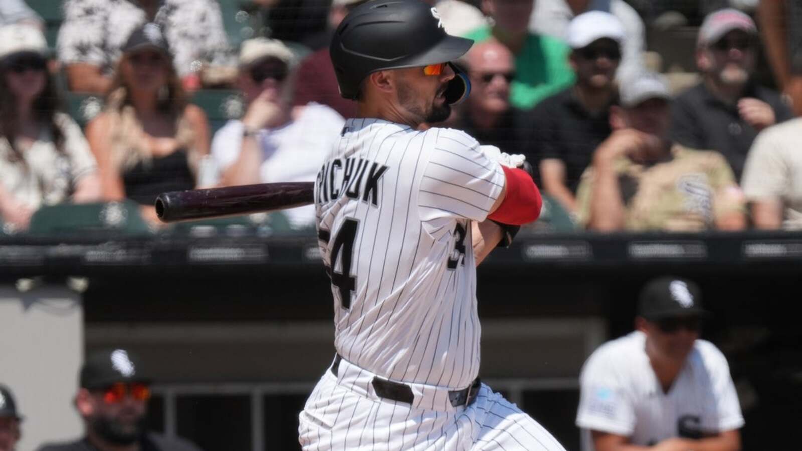 White Sox Outlast Yankees in 11-Inning Thriller to Split Series