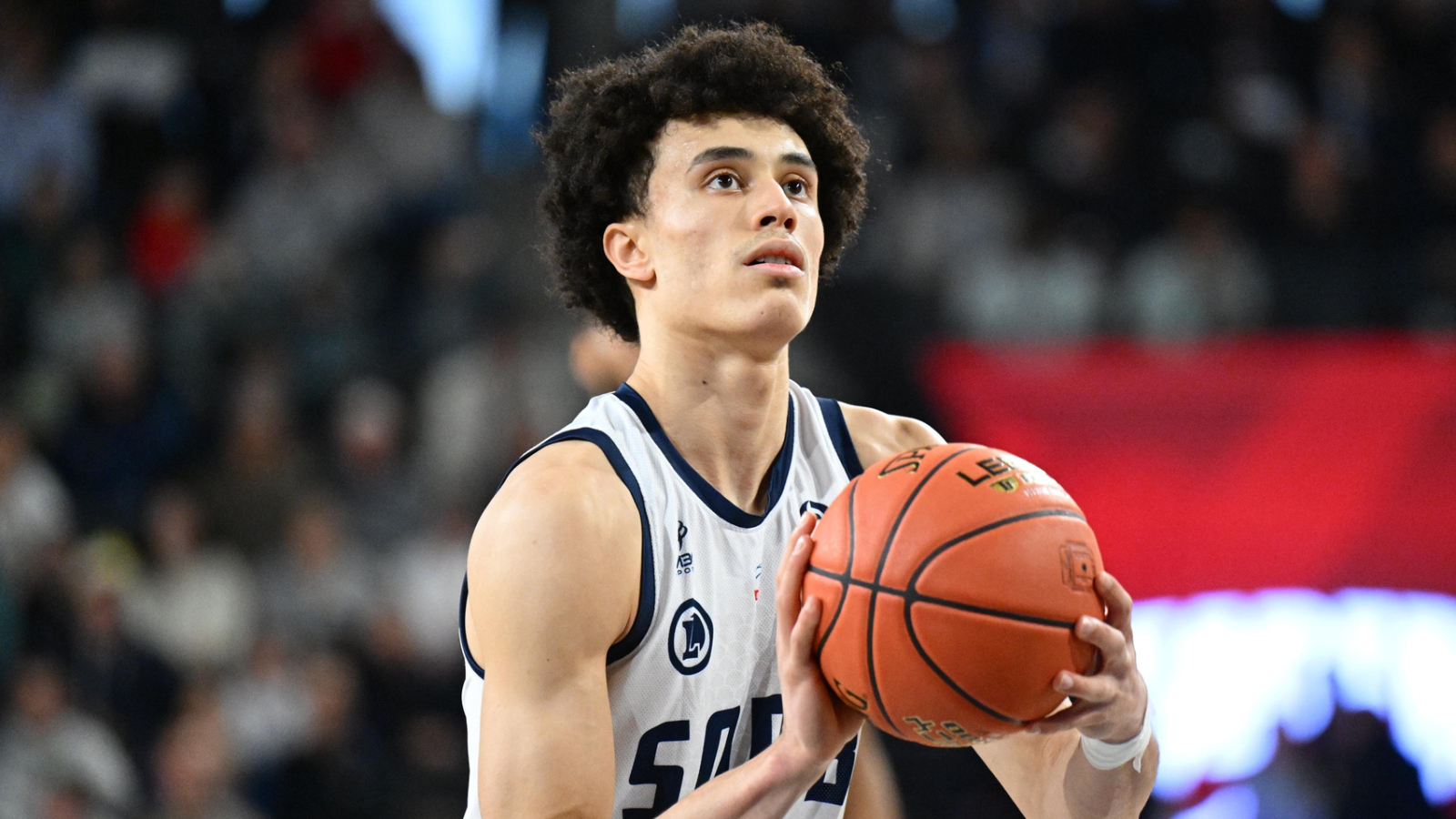 Rising French point guard officially declares for NBA Draft