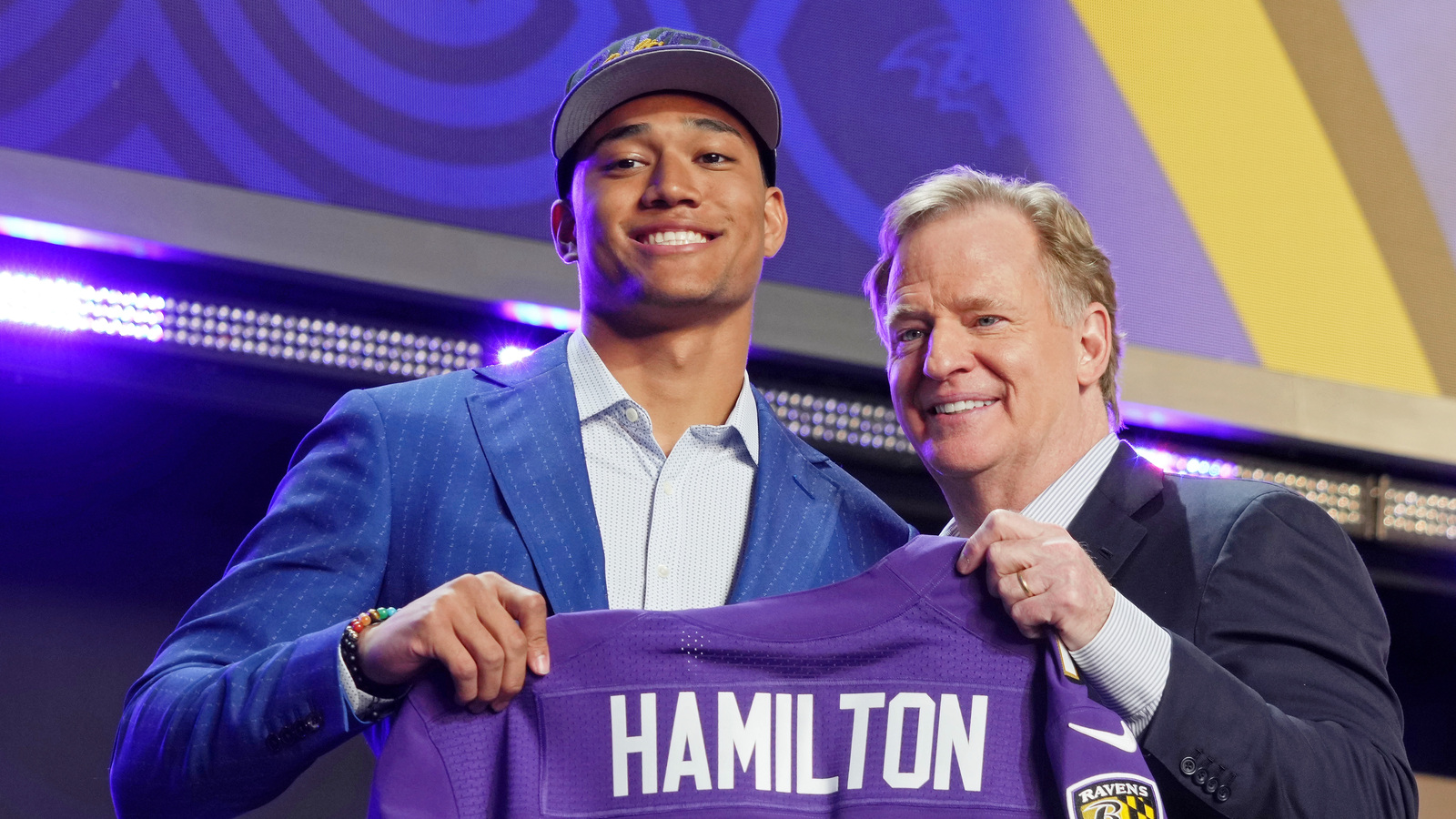 NFL rookies who will make the biggest impact in 2022 - NewsOpener
