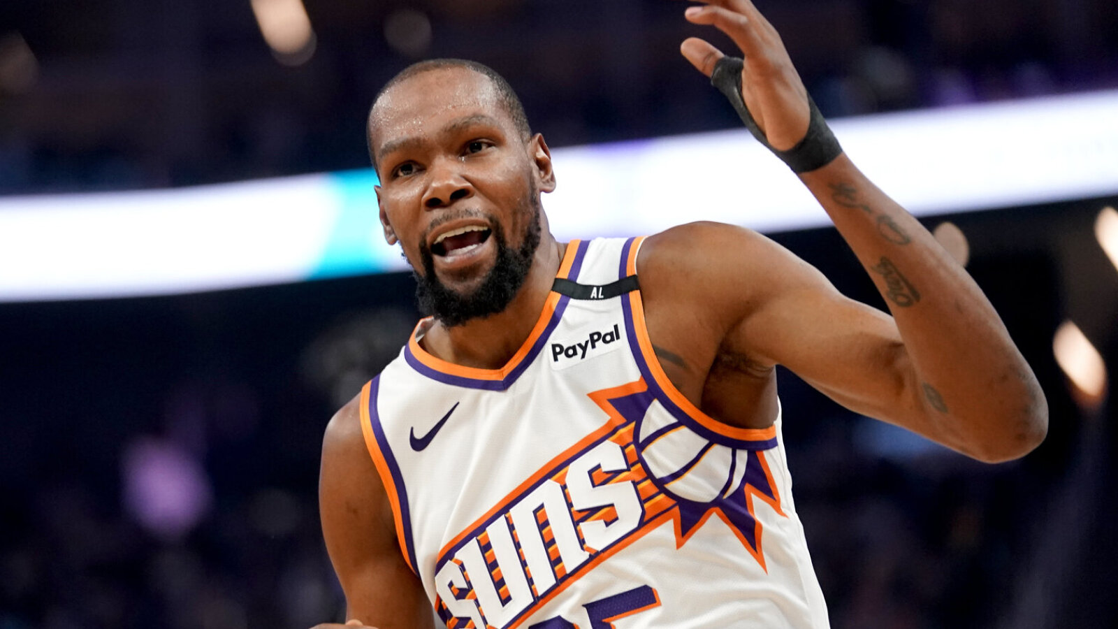 Injury report listing raises speculation about Kevin Durant trade