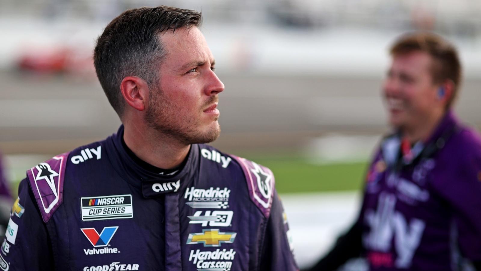 Kevin Harvick airs out gripe with NASCAR points system, cites stressful Alex Bowman situation