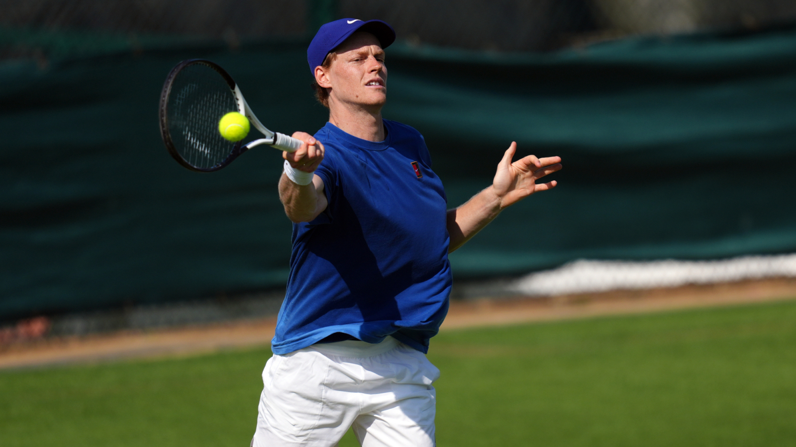 Novak Djokovic Gives Verdict on Jannik Sinner’s ‘Surprise’ Decision to Part Ways with Coaches Ahead of Wimbledon