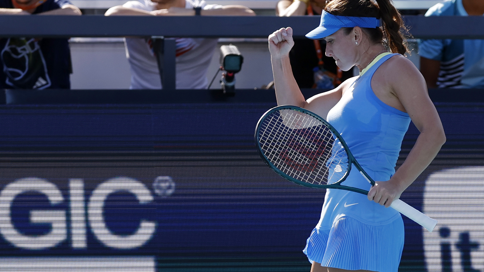 'A Grand Slam champion like her didn’t deserve that': Romanian No. 1 criticizes handling of Simona Halep's doping case