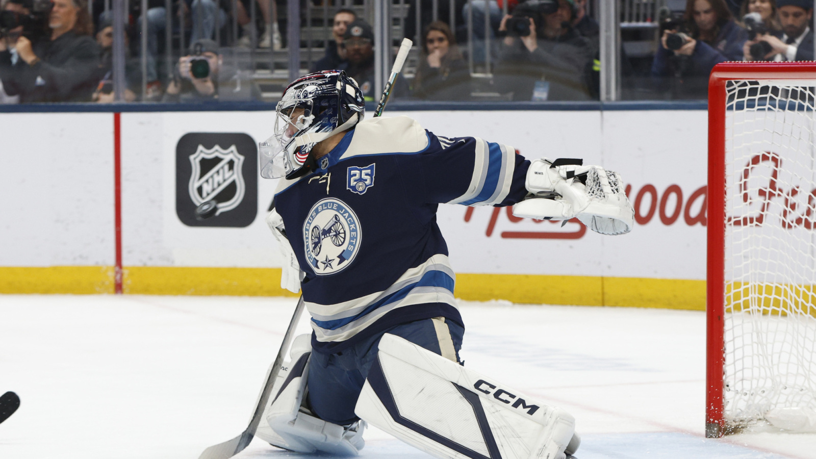 The Columbus Blue Jackets Avoid Arbitration With Two Players