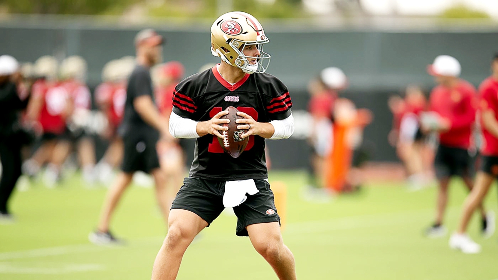 49ers training camp: Brock Purdy, Mac Jones shine in practice as WR chemistry grows