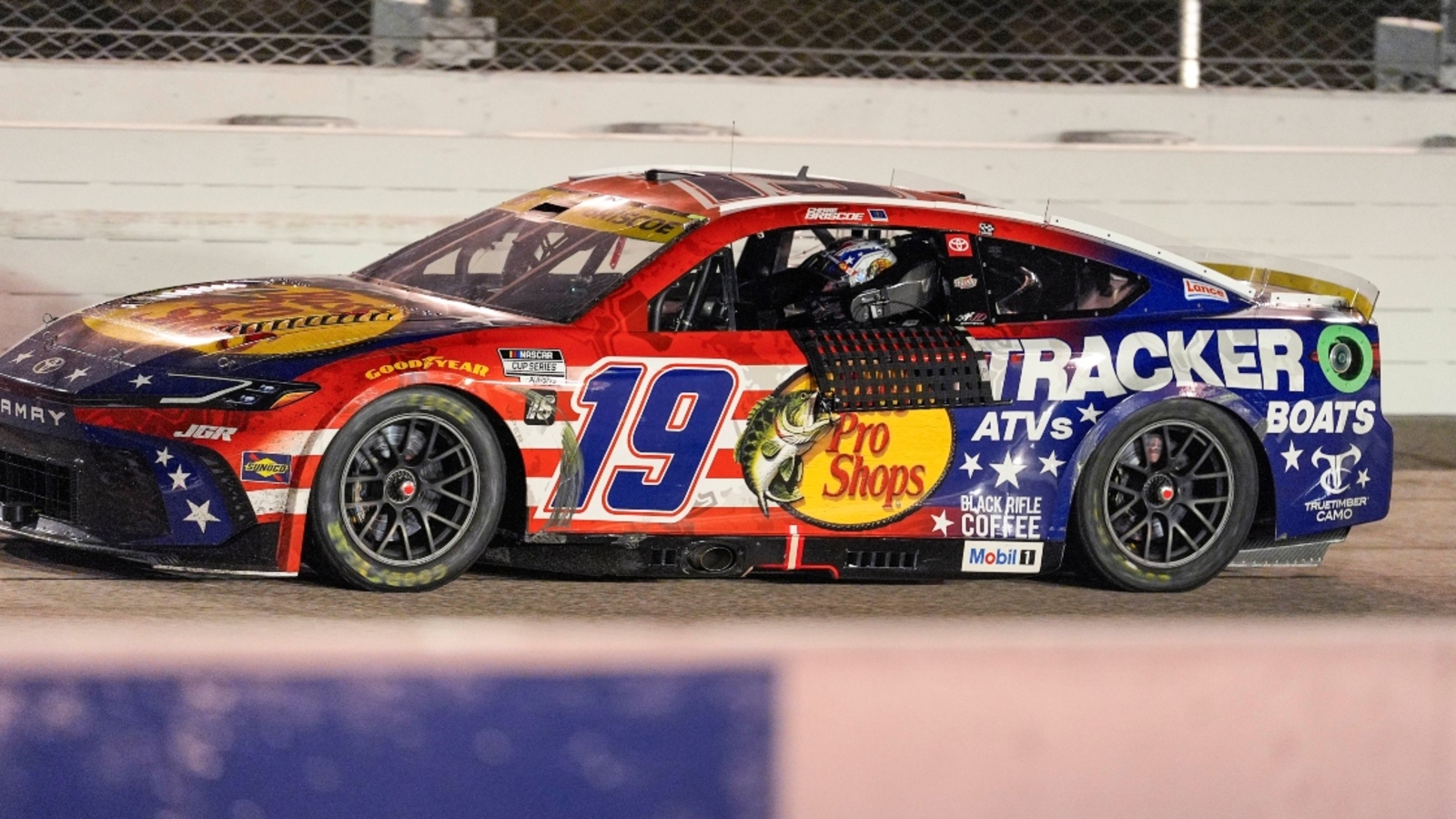 Chase Briscoe reacts to wild stats, keeping company with Dale Earnhardt after dominant Darlington win: ‘Crazy to hear those’
