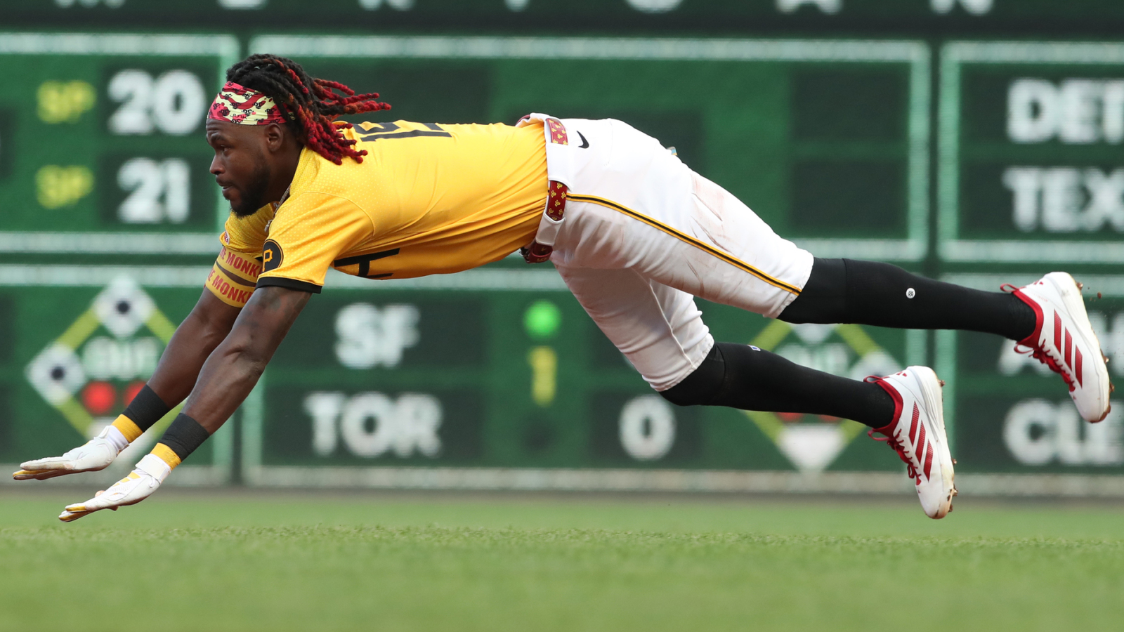 AL powers among top potential landing spots for Pirates OF Oneil Cruz