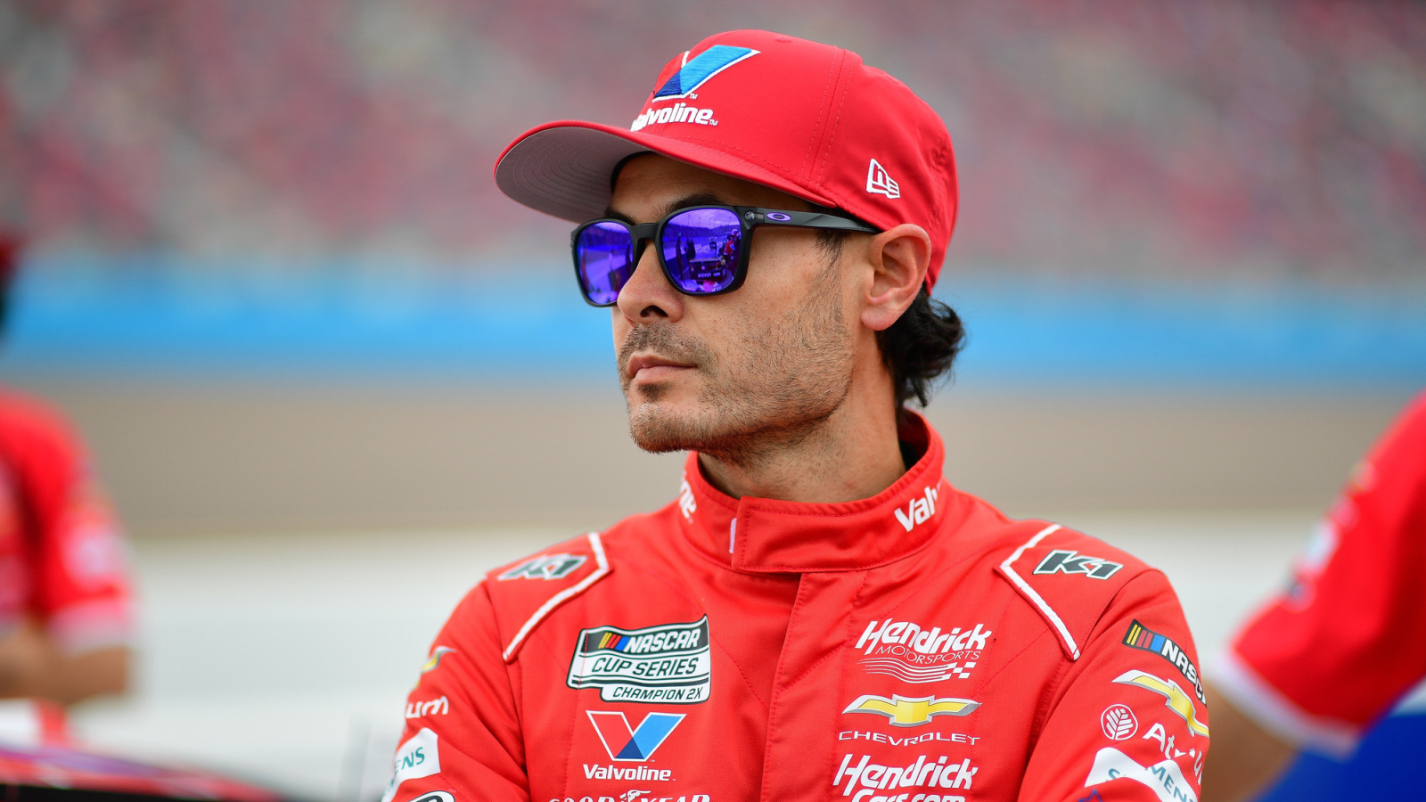Kyle Larson wins Talladega to extend NASCAR Cup title lead