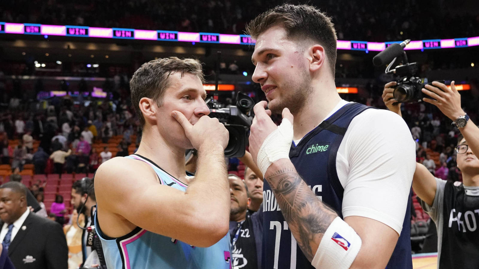 Heat S Goran Dragic Posts Group Picture With Fellow Balkan Nba Players In Bubble Yardbarker