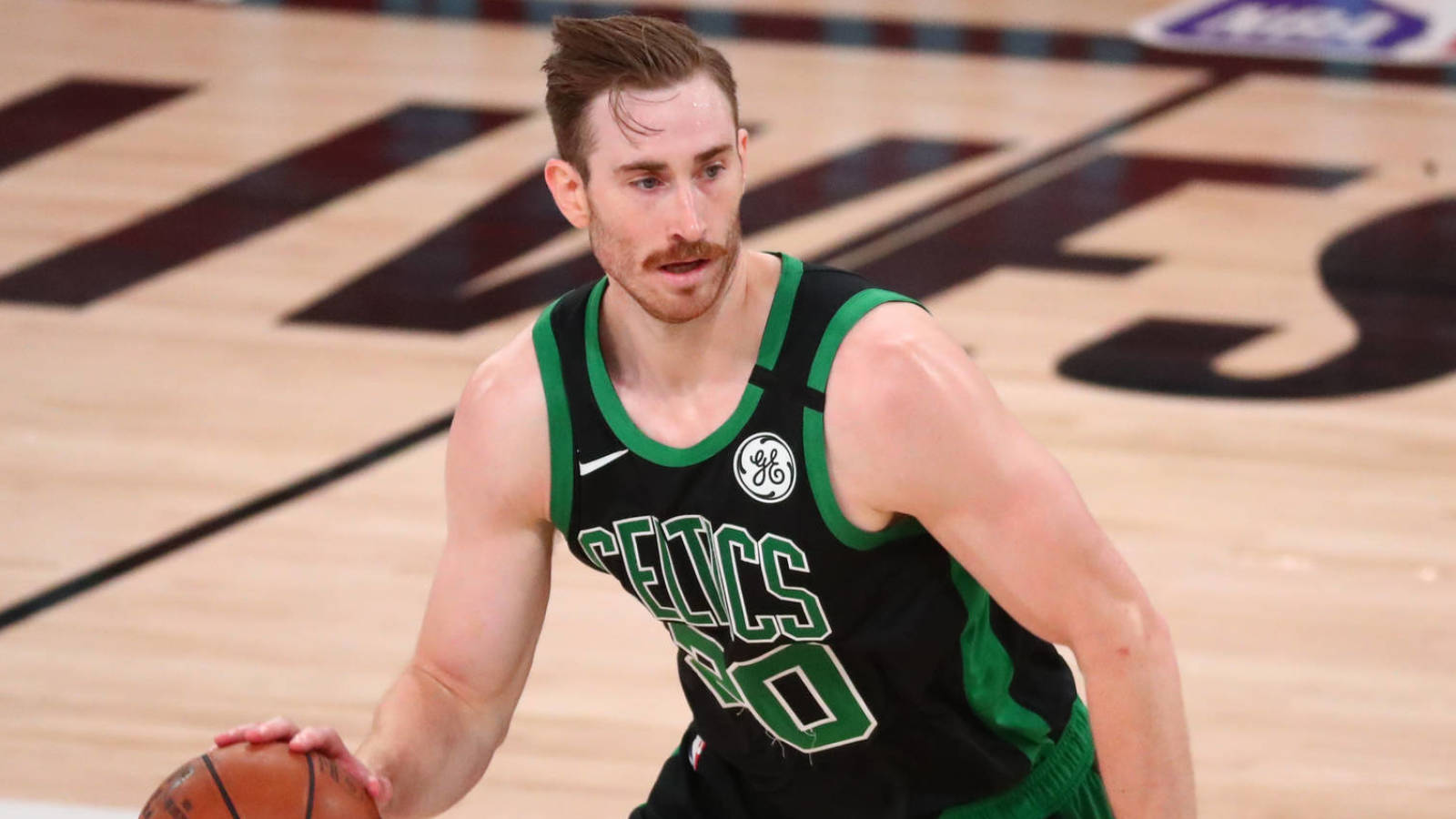 Report Pacers Interested In Gordon Hayward Trade Yardbarker
