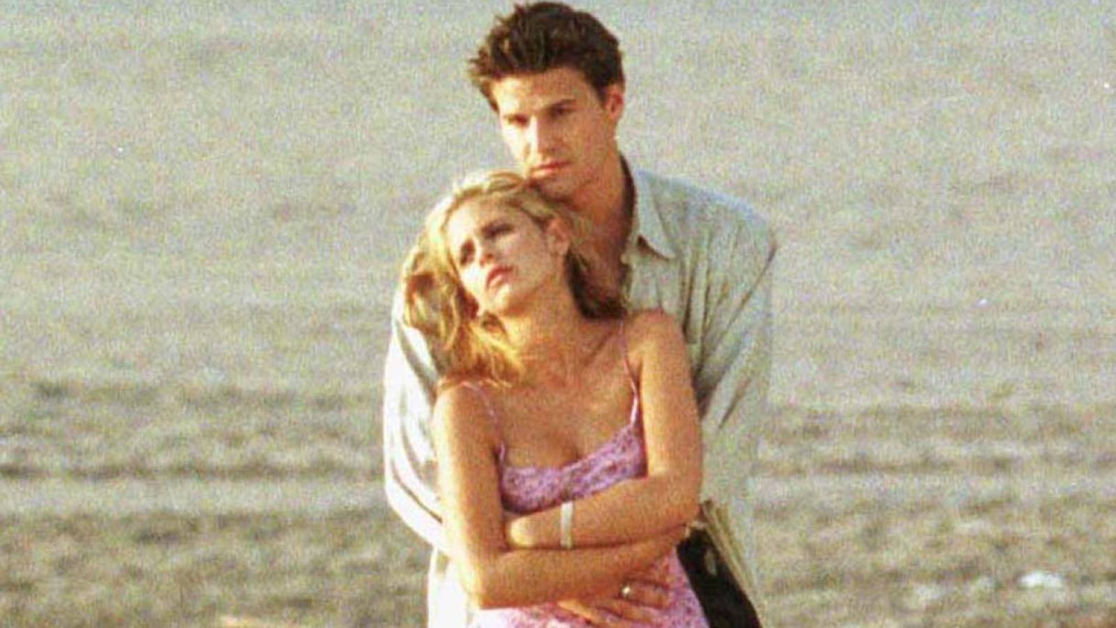 David Boreanaz S 25 Ish Best Buffy The Vampire Slayer And Angel Episodes Yardbarker