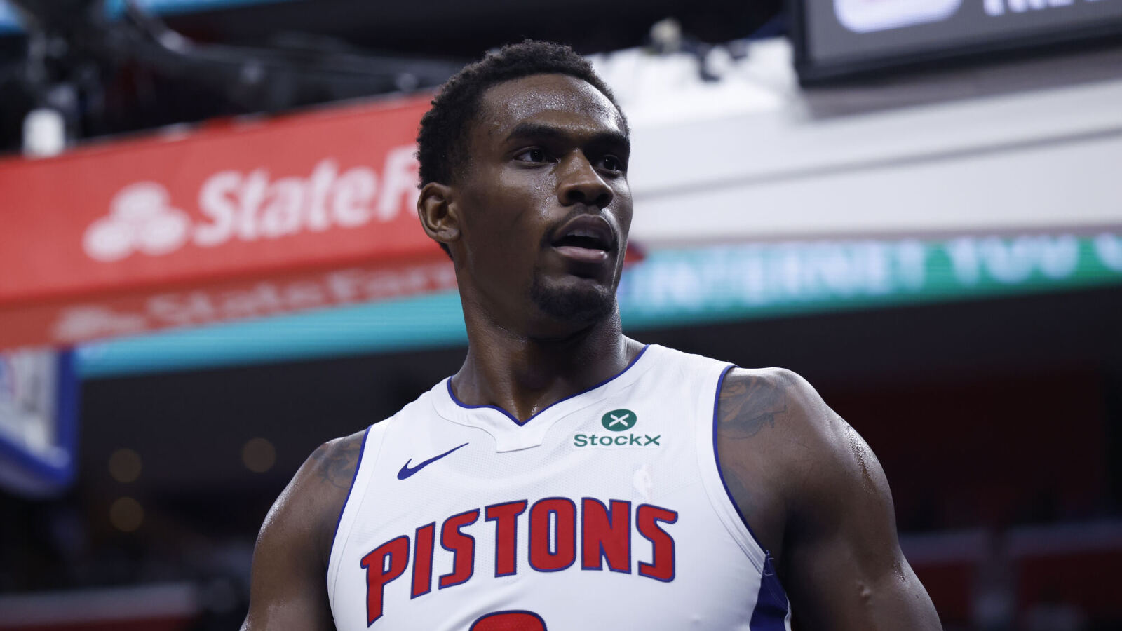 Jalen Duren mezi Detroitem a skeptickým vedením Pistonů: Jak se ocitl ve sporu o svou pozici v týmu
