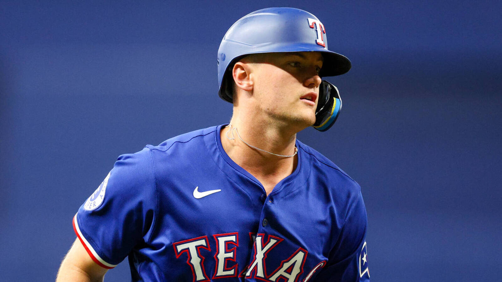 Rangers All-Star third baseman to be out longer than anticipated