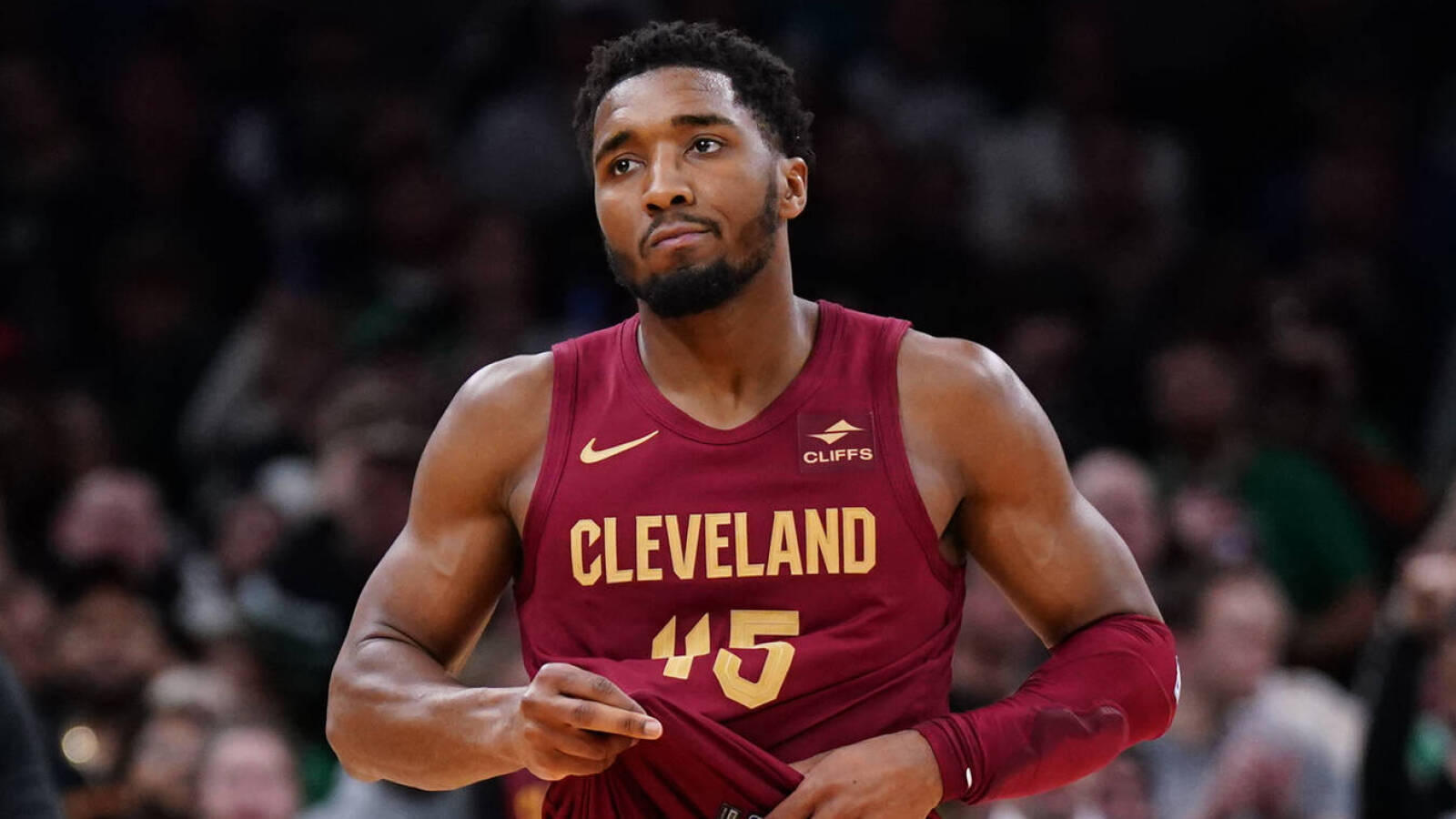 Cavaliers injuries could lead to Donovan Mitchell trade