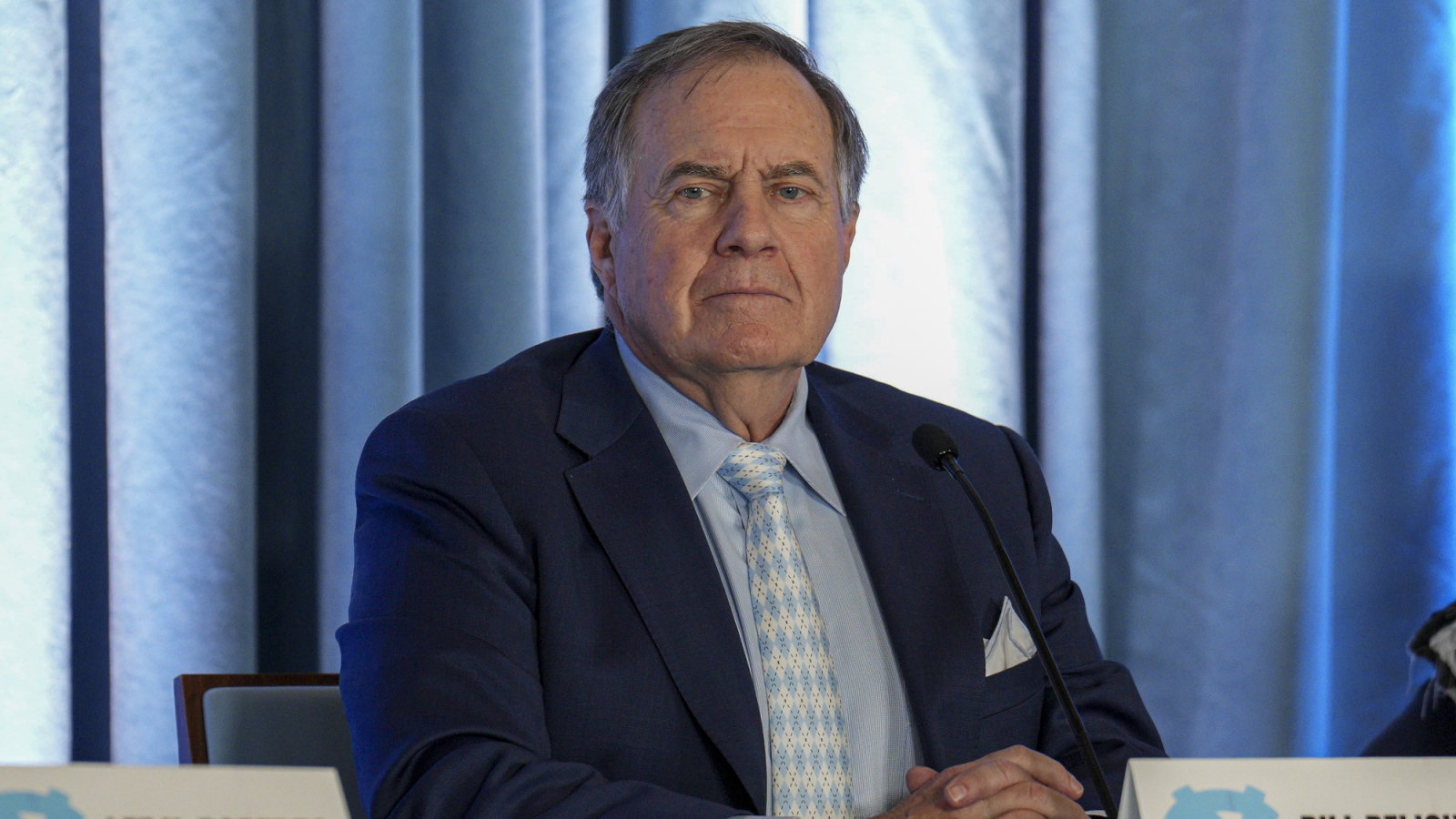 Insider addresses if Jordon Hudson headlines could prevent Bill Belichick from returning to NFL