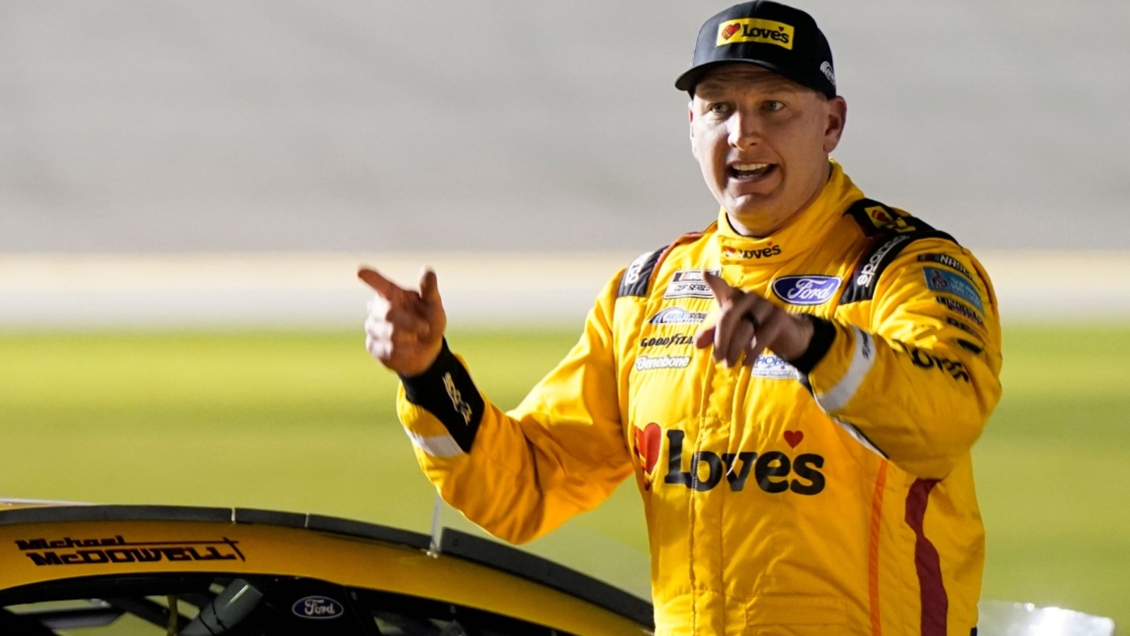 Michael McDowell wins first career pole award after 467 starts ahead of Ambetter Health 400