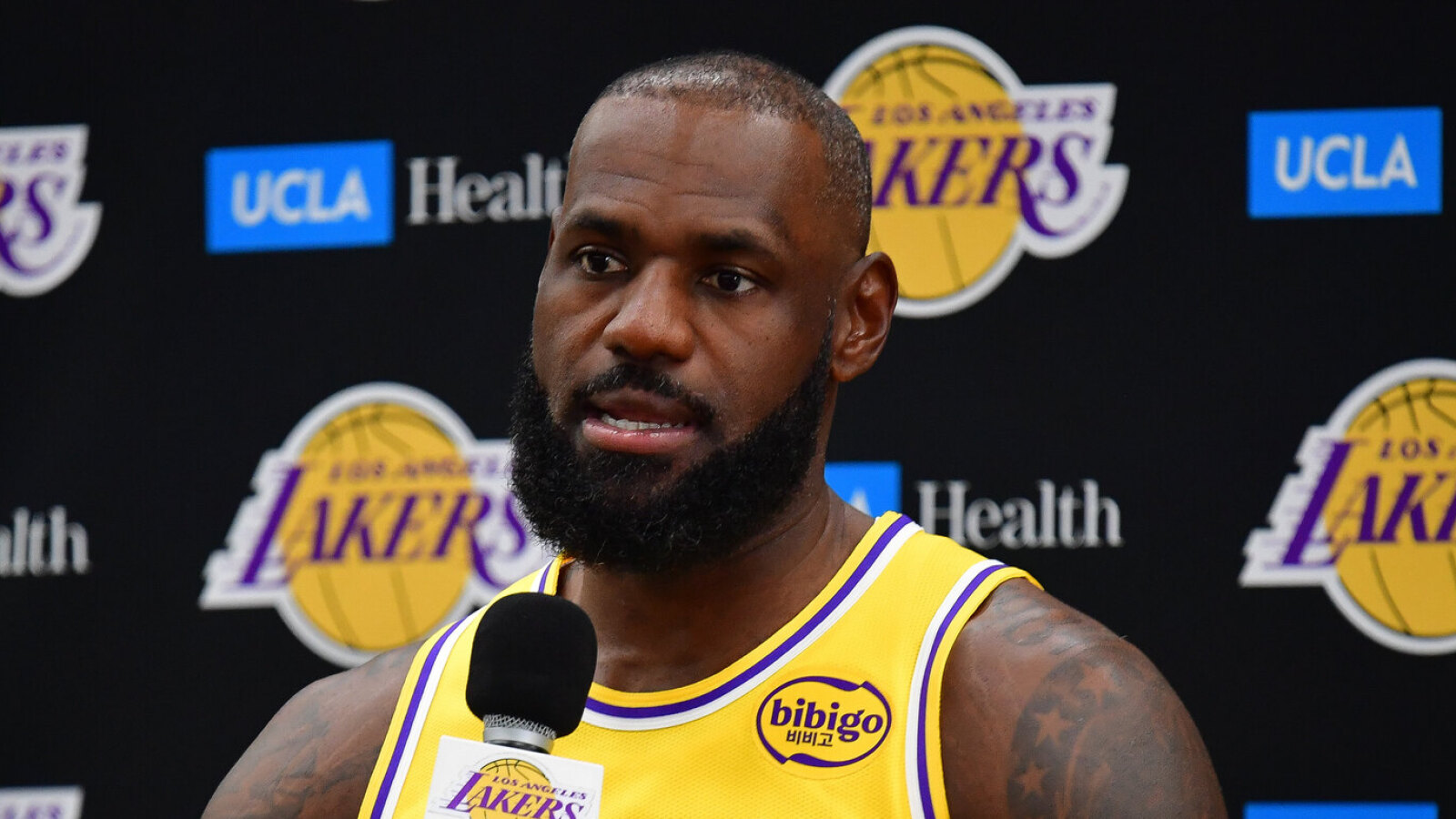 LeBron James gets lambasted for 'cringey' marketing ploy