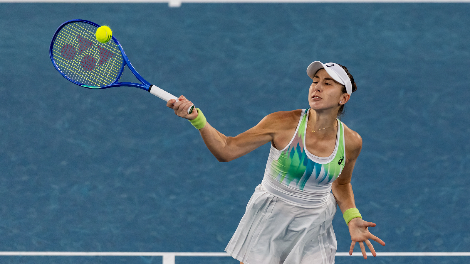 'Jannik is very sweet to her': Belinda Bencic reacts to Sinner playing football with her daughter in Miami