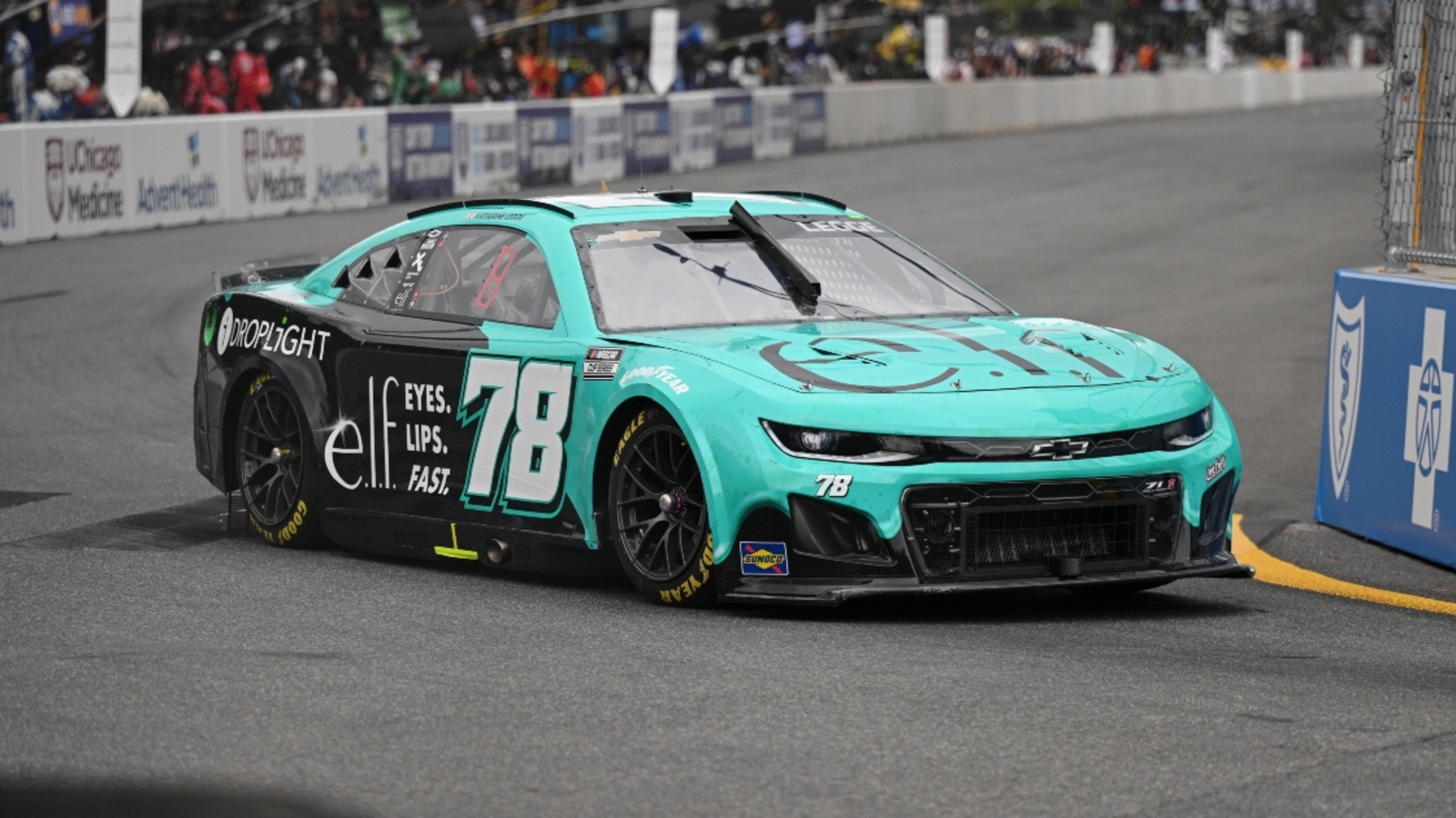 Katherine Legge shows her displeasure for how Chase Elliott raced her at Chicago