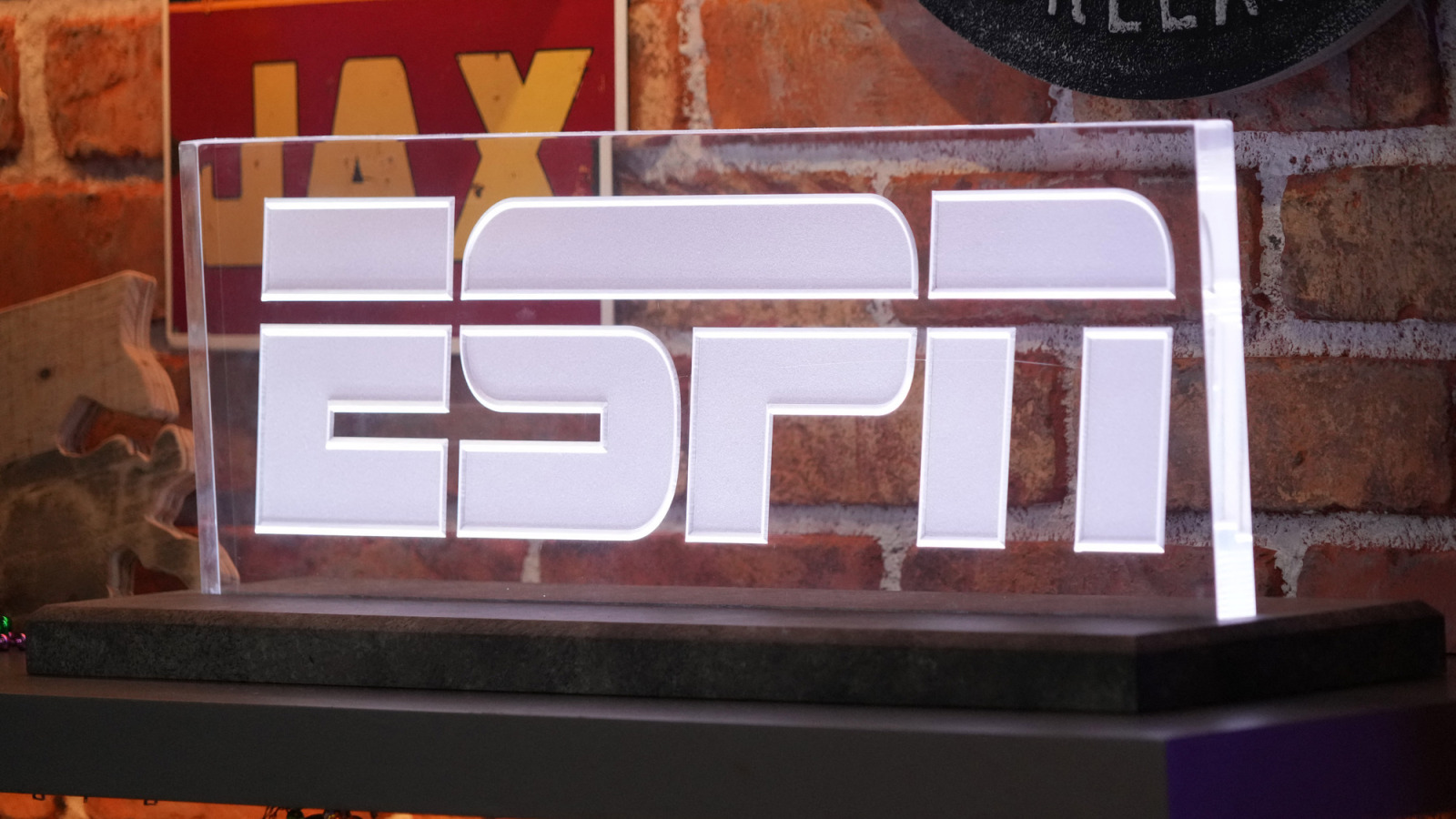 ESPN draft analyst Matt Miller charged in car crash that led to arm amputation