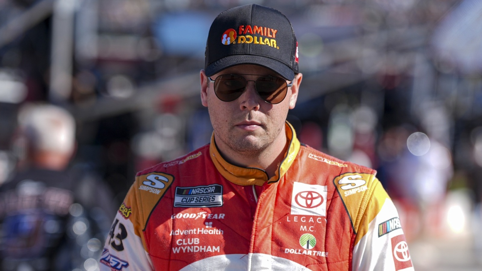 Erik Jones signs contract extension with Legacy Motor Club