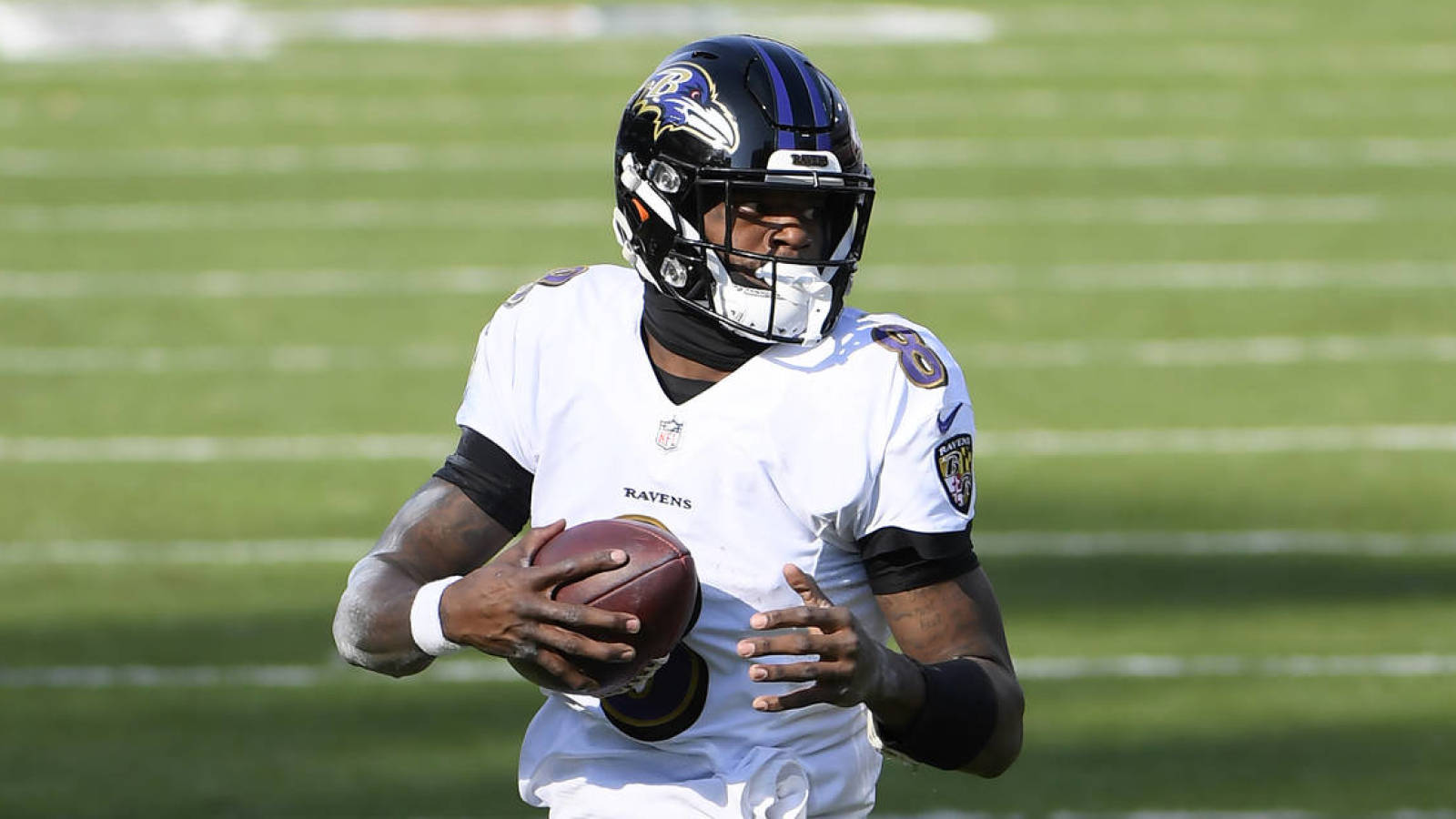 Bills Mafia donates to Lamar Jackson's charity following QB's injury