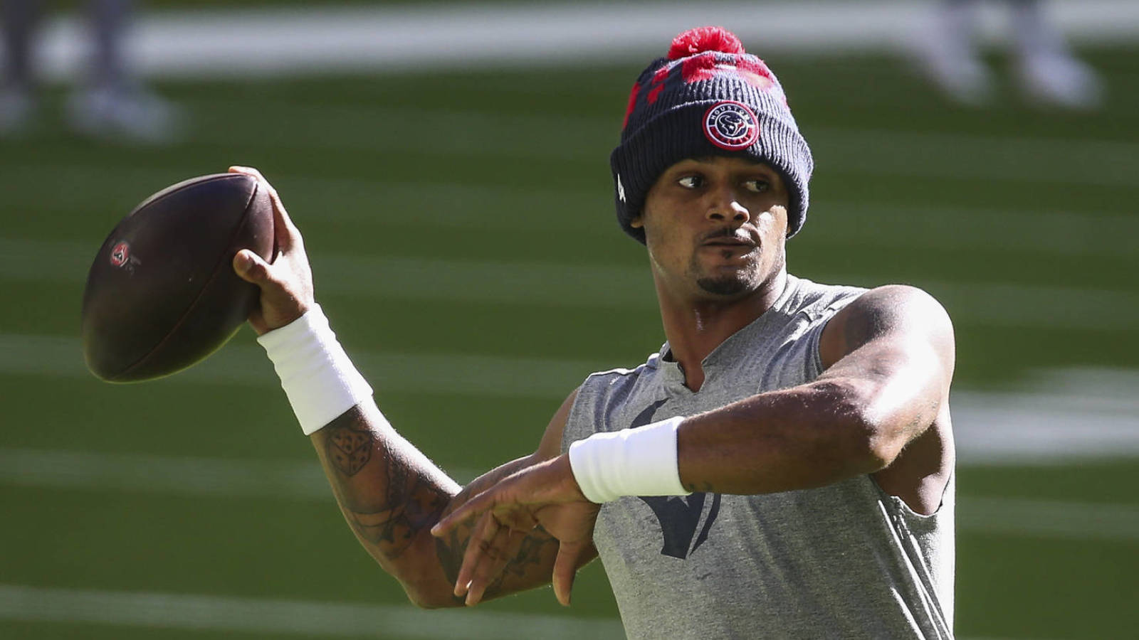 Did Deshaun Watson's legal team try to settle cases before NFL trade deadline?