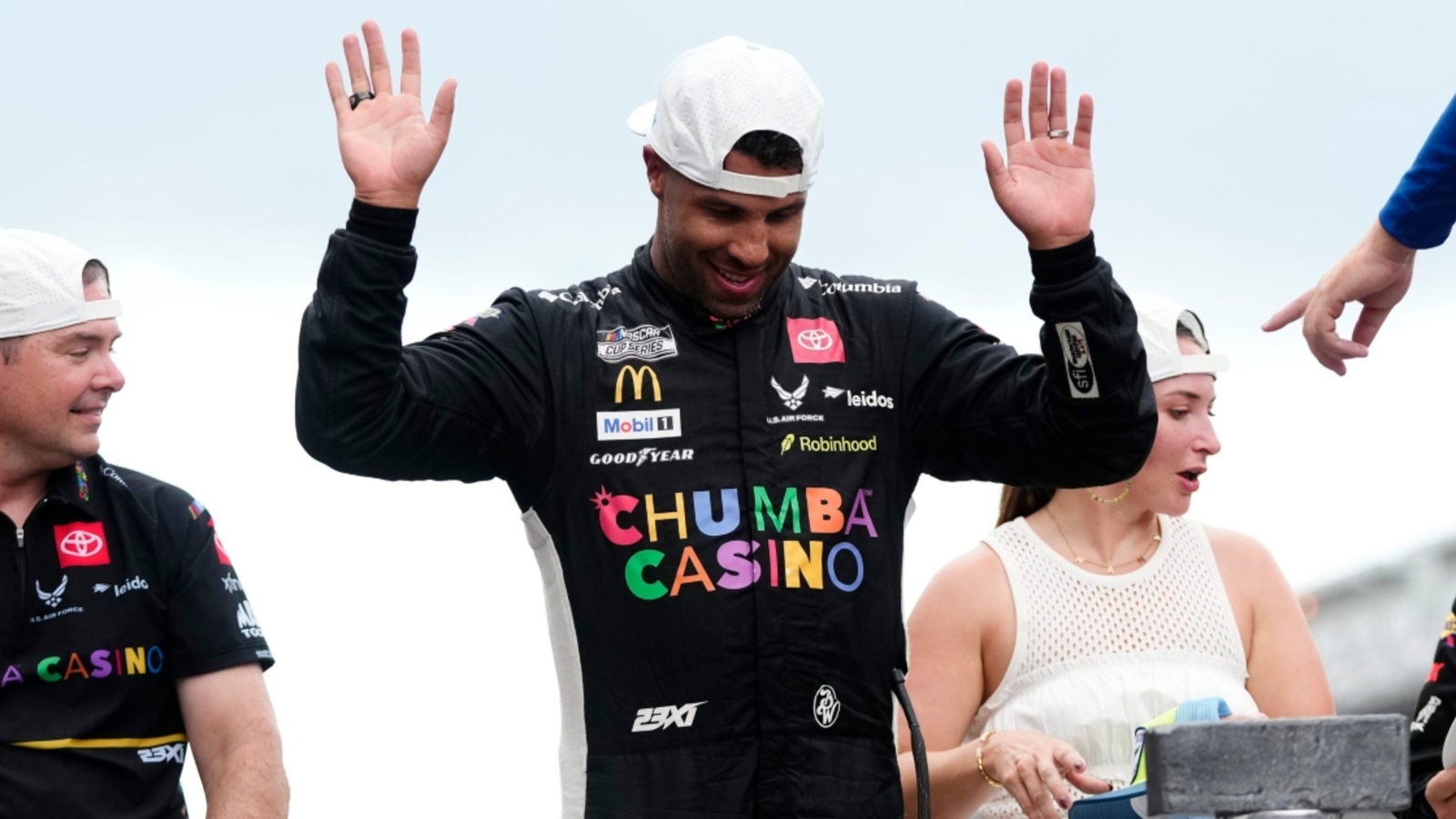 Kevin Harvick: Pressure remains on Bubba Wallace