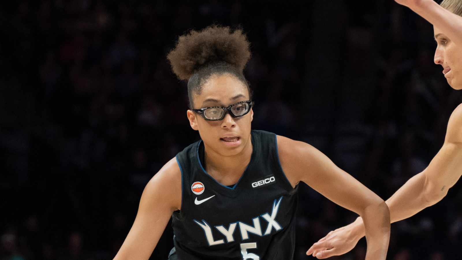Olivia Miles breaks Caitlin Clark’s WNBA rookie scoring record with Lynx win