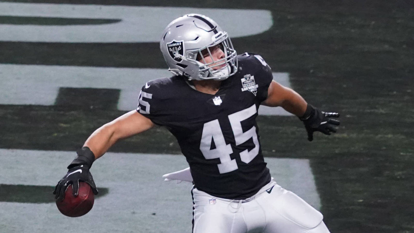 Fb Alec Ingold Scores Raiders First Ever Td In Vegas Yardbarker