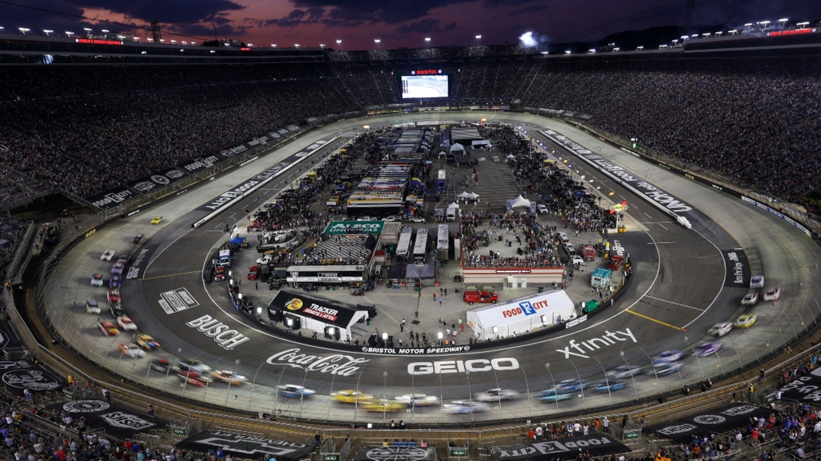 NASCAR insiders: ‘Can’t count anyone out’ in Playoff race at Bristol