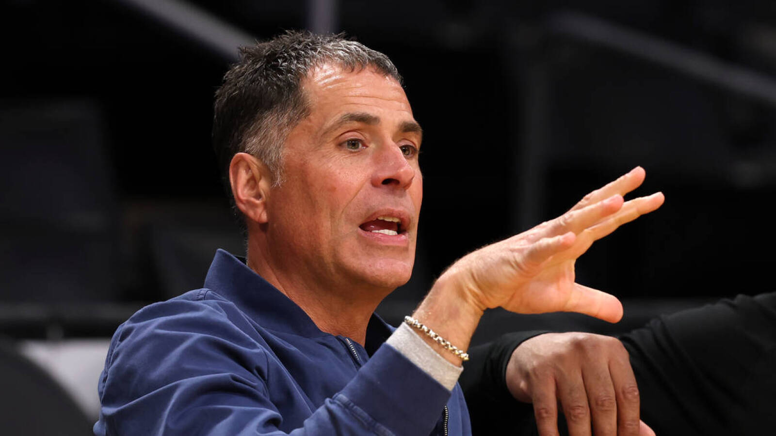Report: Lakers 'zeroed in' on candidate in coaching search
