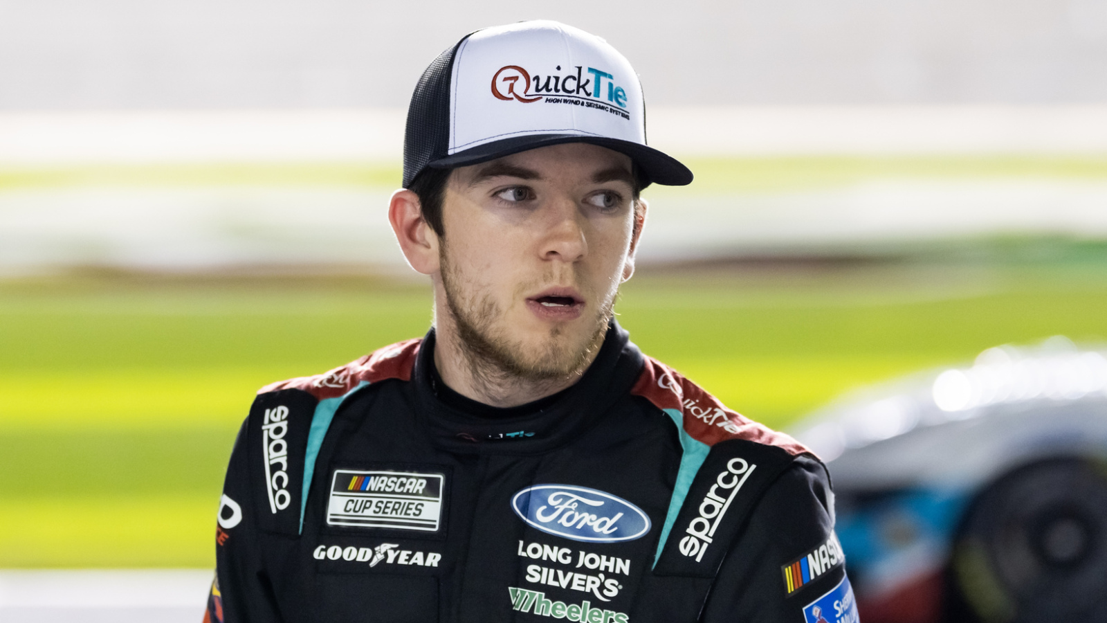Chandler Smith holds off Kyle Larson, Corey Heim to win Truck Series race at Bristol