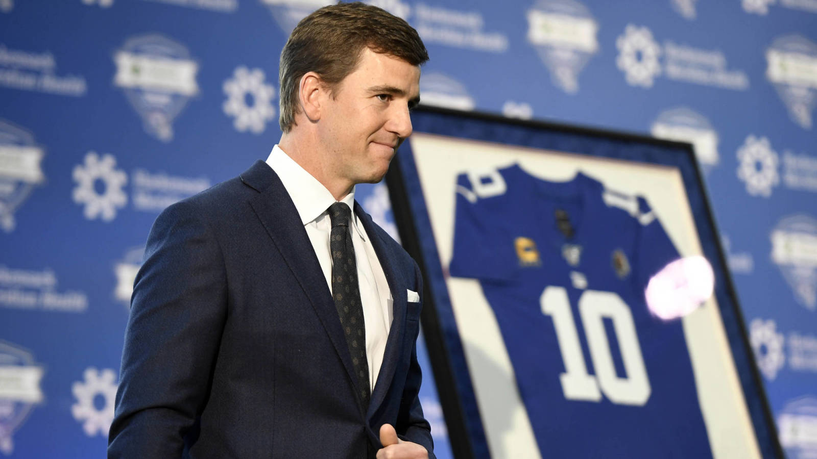 Tiki Barber No Doubt Eli Manning Is A Hall Of Famer