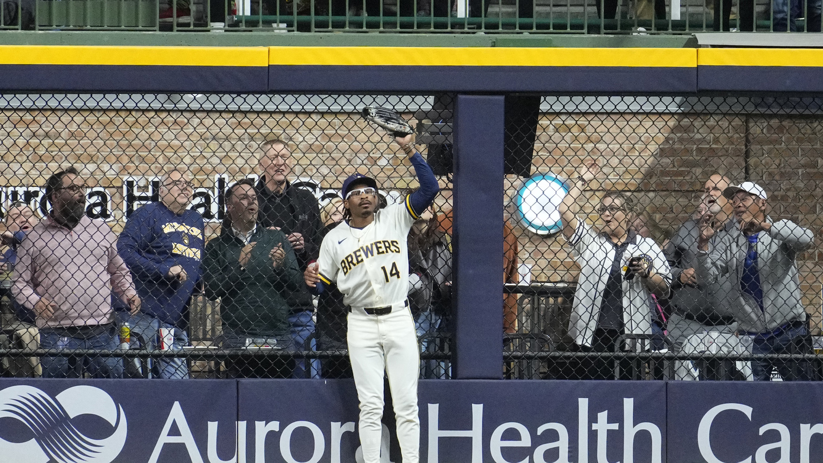 Brewers Outright Greg Jones