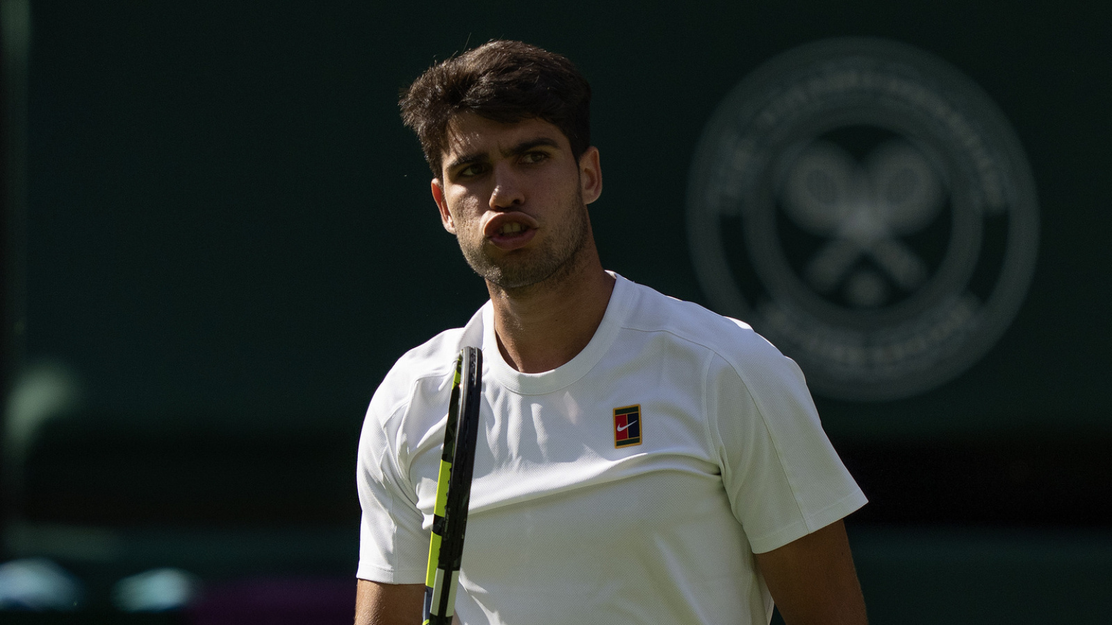 Carlos Alcaraz Recalls Golf Encounter With Andy Murray After Cruising to Wimbledon Round of 16