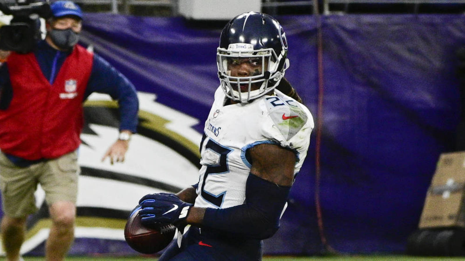 Nfl World Reacts To Derrick Henry S Walk Off Td Vs Ravens Yardbarker