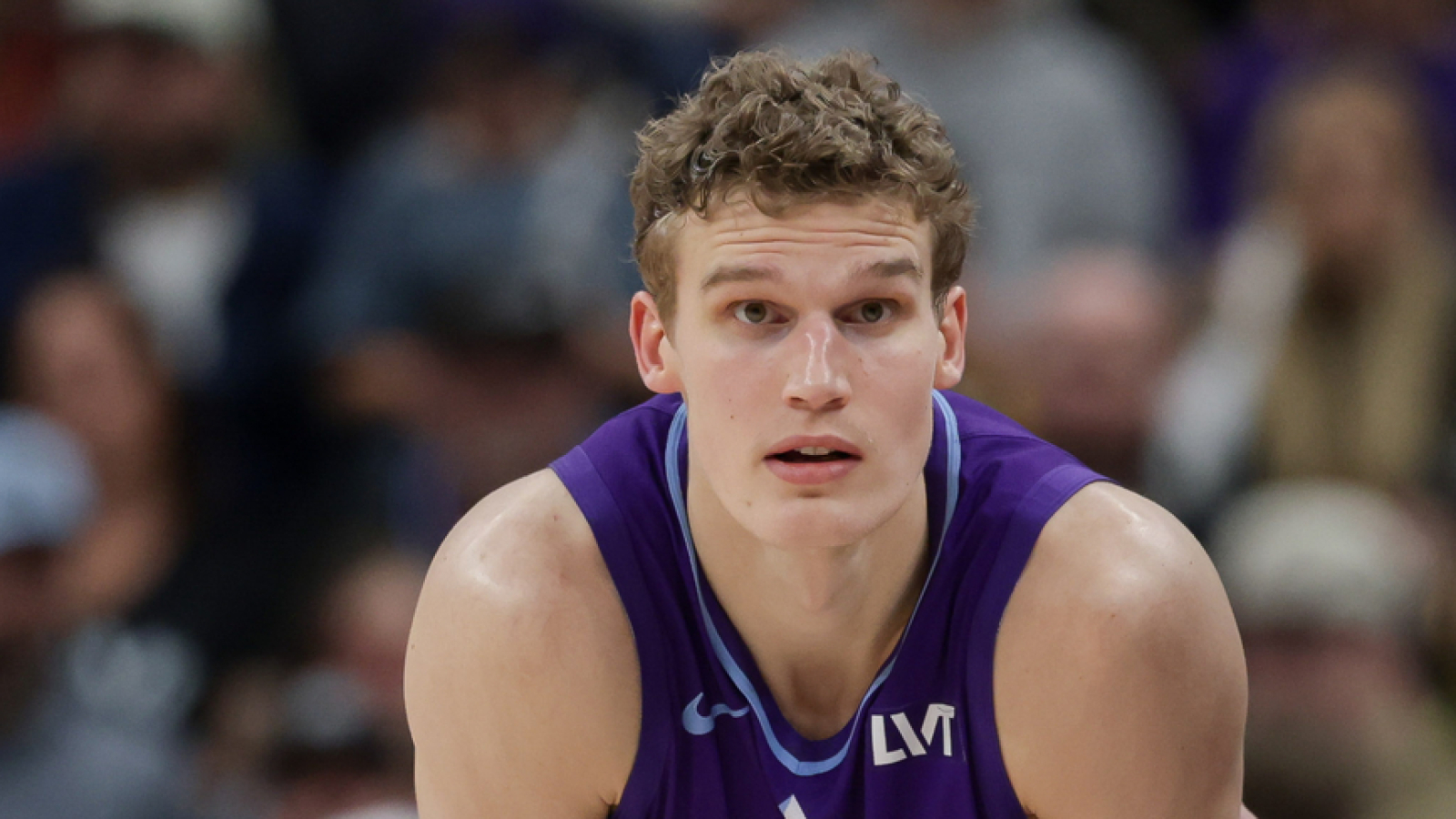 Lauri Markkanen's rough season continues with clutch misses in Jazz loss