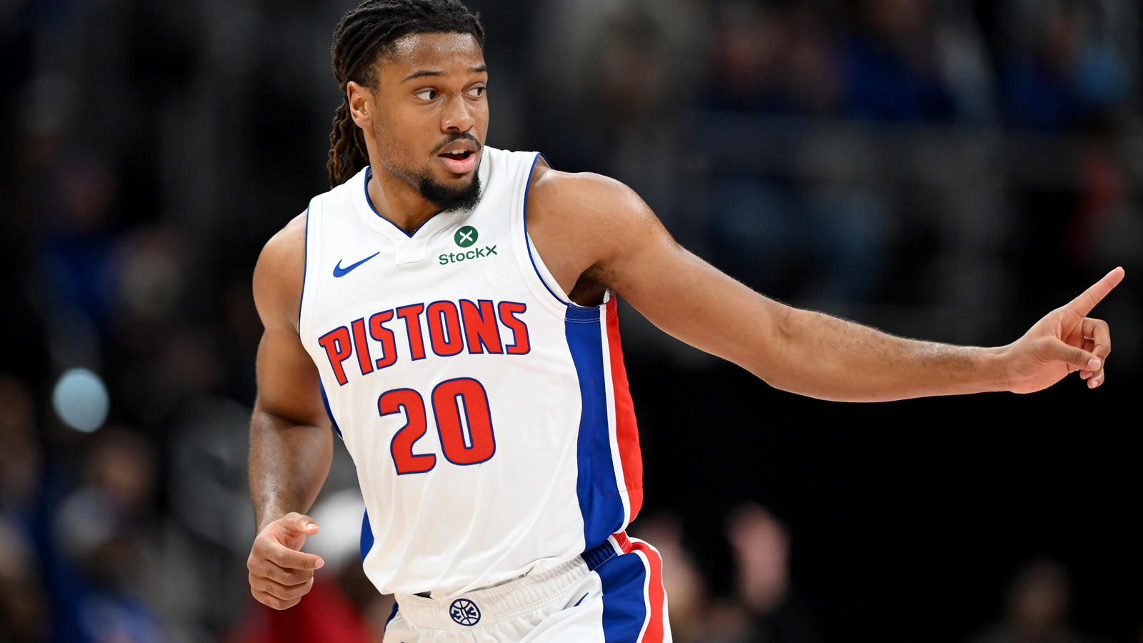 Chaz Lanier buduje případ pro základní sestavu Pistonů: Střelec s přesností na dálku