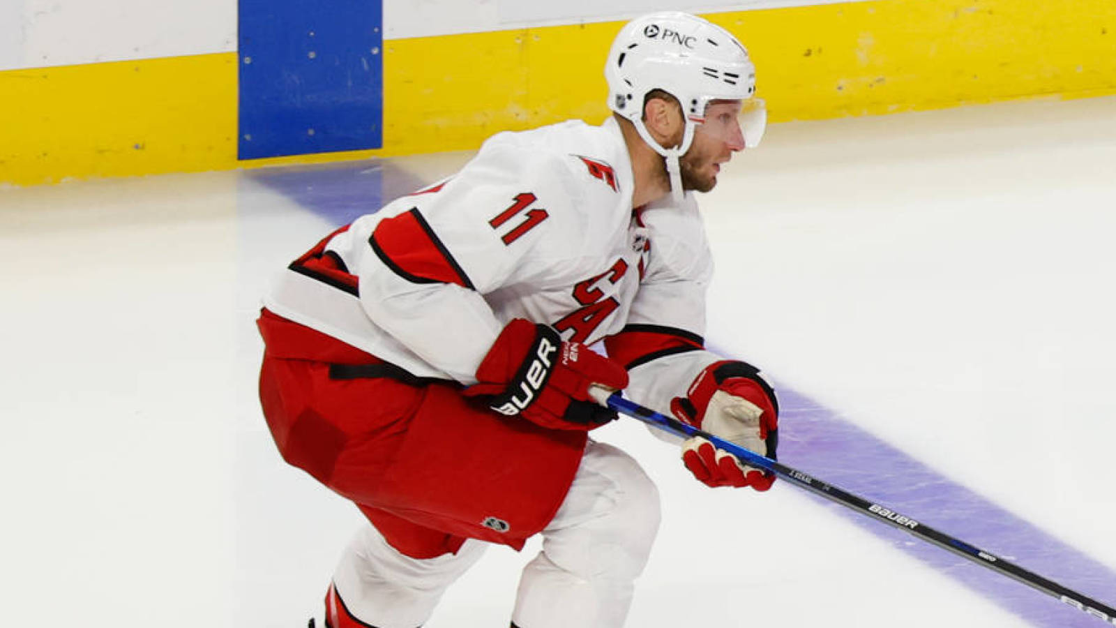 Jordan Staal back at practice after COVID-19 diagnosis