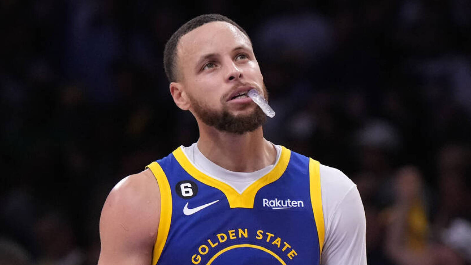 Stephen Curry proposes three-point shootout with WNBA star