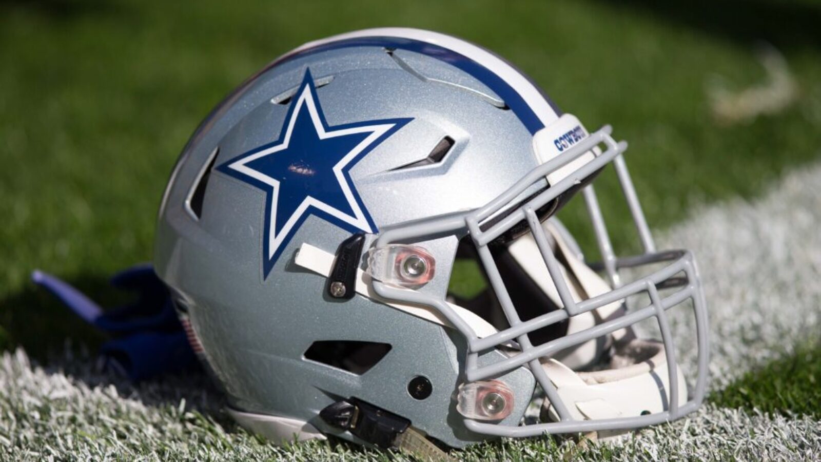 Former Cowboys WR Gets Terminated by New NFL Team