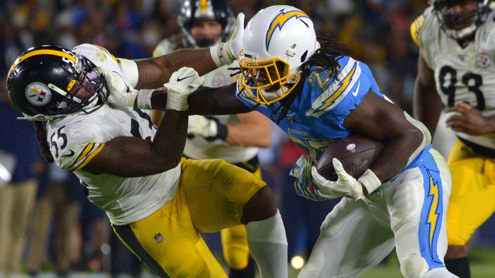 Melvin Gordon Upset Steelers Theme Song Renegade Played In Chargers Stadium On Snf Yardbarker