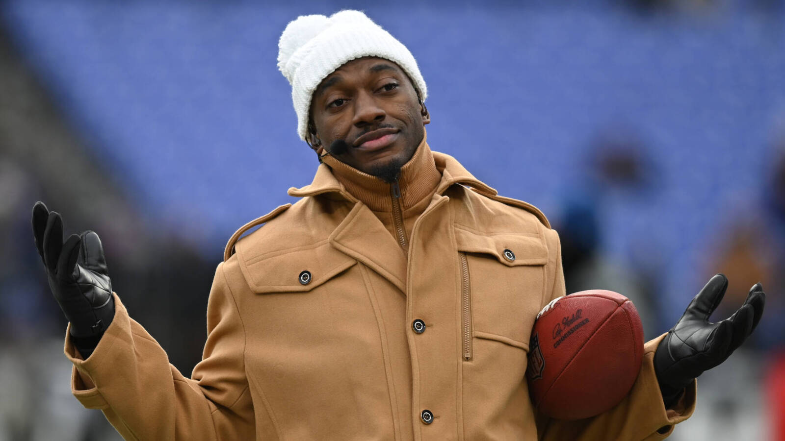 Bears GM blasts Robert Griffin III over Caleb Williams comments
