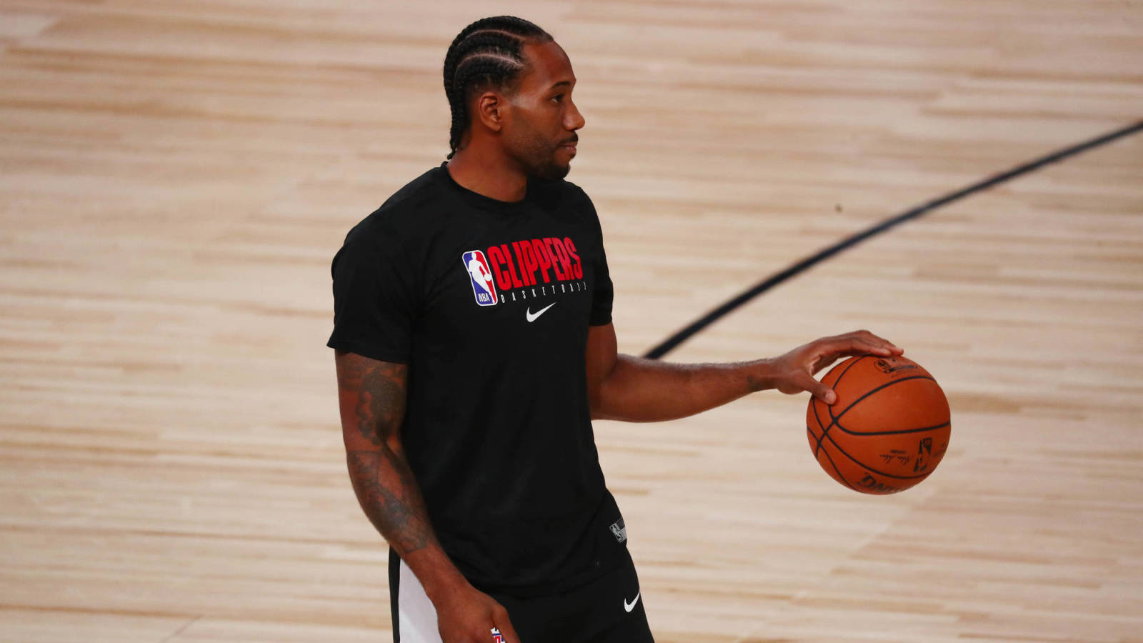 Kawhi Leonard on Jerry West lawsuit: Nobody coaxed me into signing with Clippers
