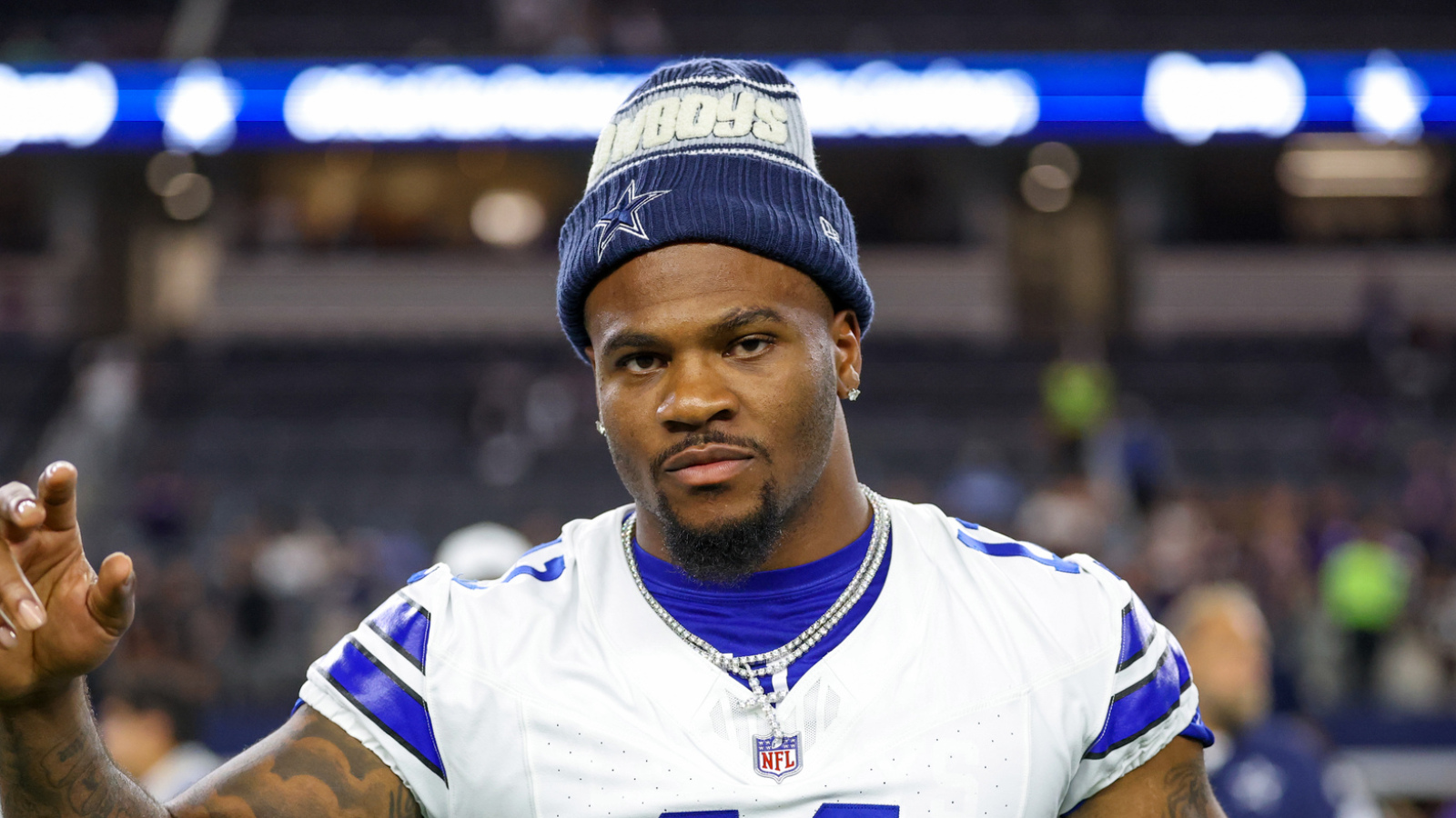 Why Cowboys legend thinks Micah Parsons shouldn't 'stress' amid contract standoff